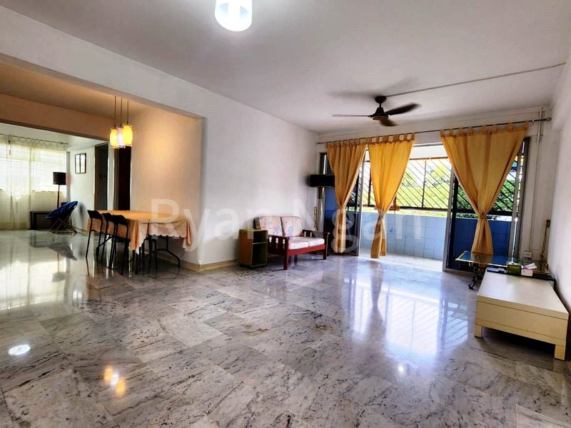 5 Room (5I) HDB for Rent in  116 Bukit Merah Central - Image 1