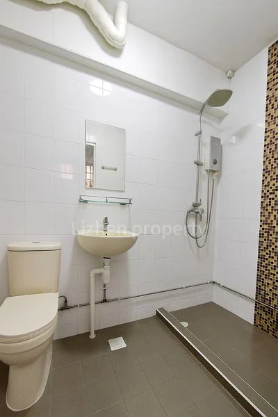 Executive HDB for Sale in  320 Woodlands Street 32 - Image 7