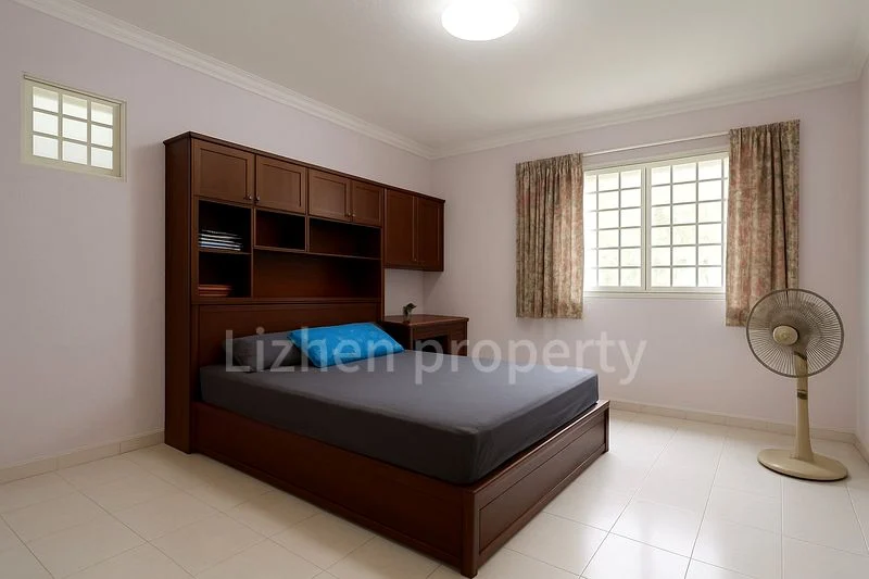 Executive HDB for Sale in  320 Woodlands Street 32 - Image 4