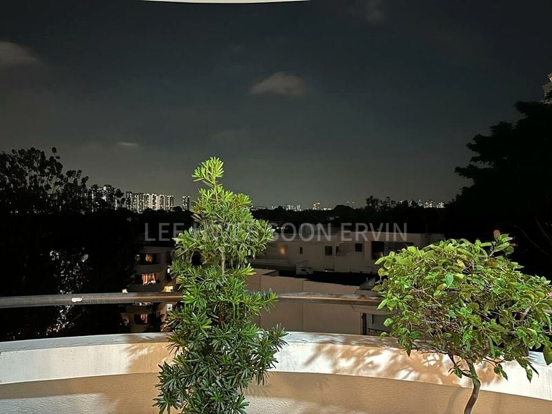 3 Bed Condo for Rent in  Regency Park - Image 2