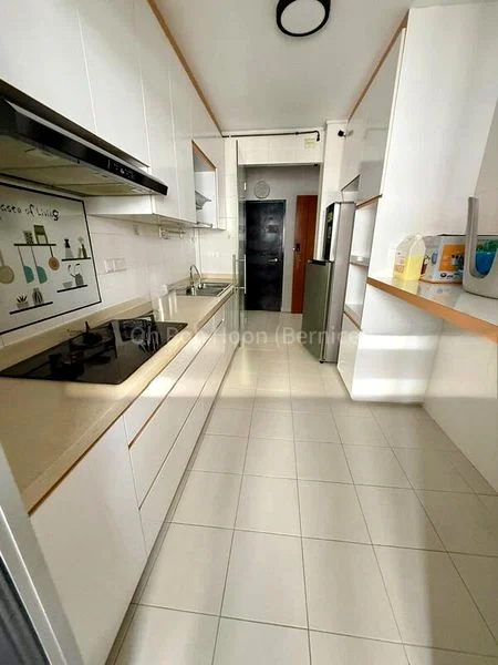 5 Room (5A) HDB for Rent in  433B Sengkang West Way - Image 2