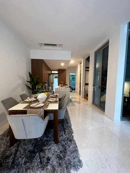 5 Bed Cluster House (Landed) for Sale in  Skies Miltonia - Image 2