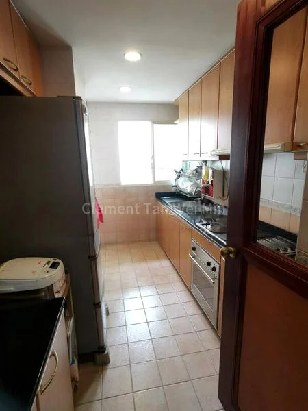 2 Bed Condo for Rent in  Yishun Emerald - Image 5