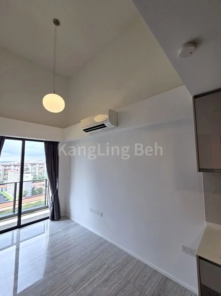 Studio Apartment (Condo) for Sale in Parc Esta - Image 1