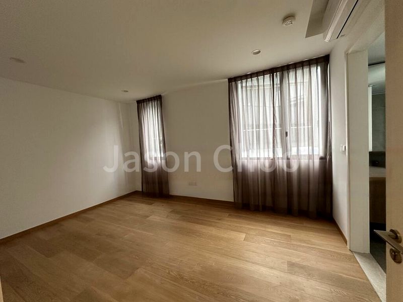 5 Bed Semi-Detached House (Landed) for Sale in  Sian Tuan Avenue - Image 4