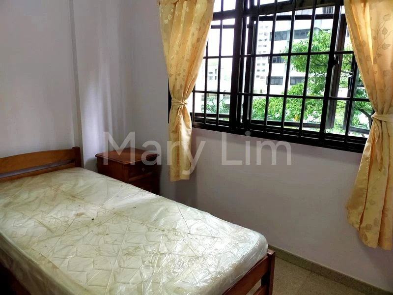 Common Room (HDB) for Rent in  17 Cantonment Close - Image 1