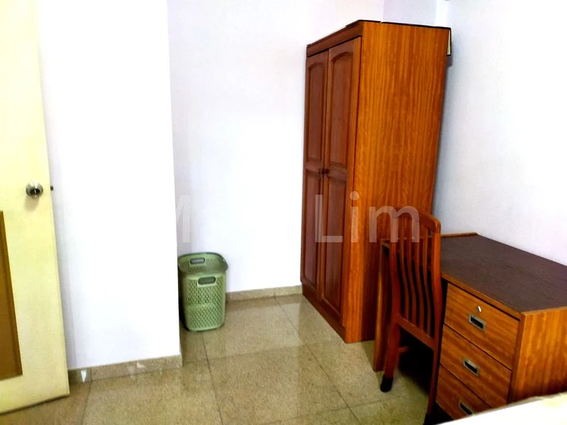 Common Room (HDB) for Rent in  17 Cantonment Close - Image 3