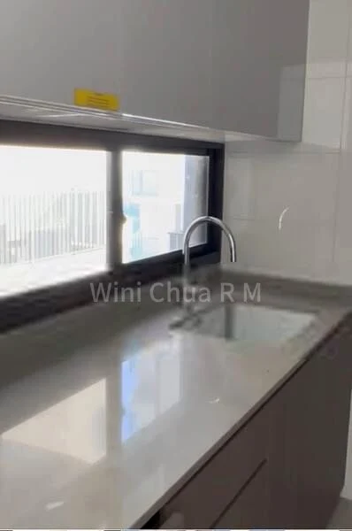 3 Bed Condo for Rent in  Avenue South Residence - Image 7