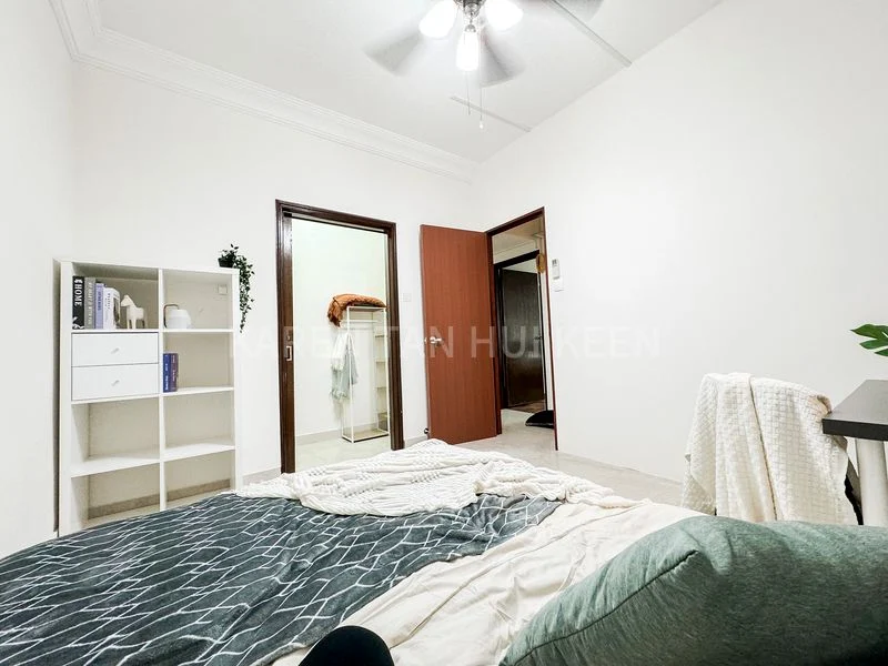 Common Room (Condo) for Rent in  Astor Green - Image 2