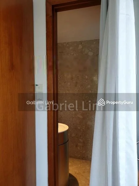 5 Bed Semi-Detached House (Landed) for Rent in  Watten Hill - Image 11