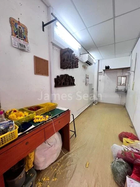 Other Retail for Rent: 672 Chander Road - Image 2