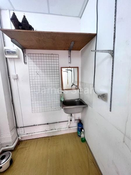 Other Retail for Rent: 672 Chander Road - Image 1