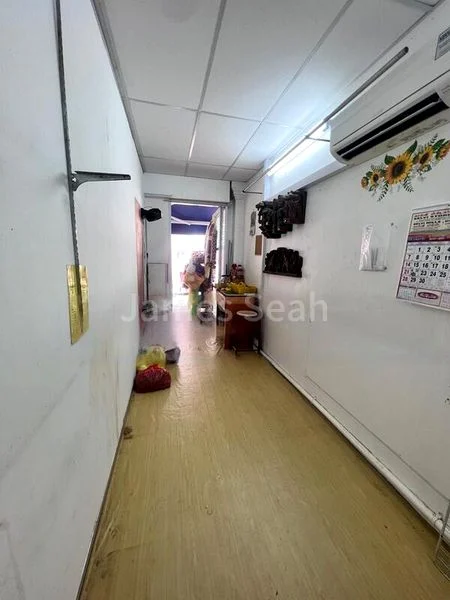 Other Retail for Rent: 672 Chander Road - Image 3