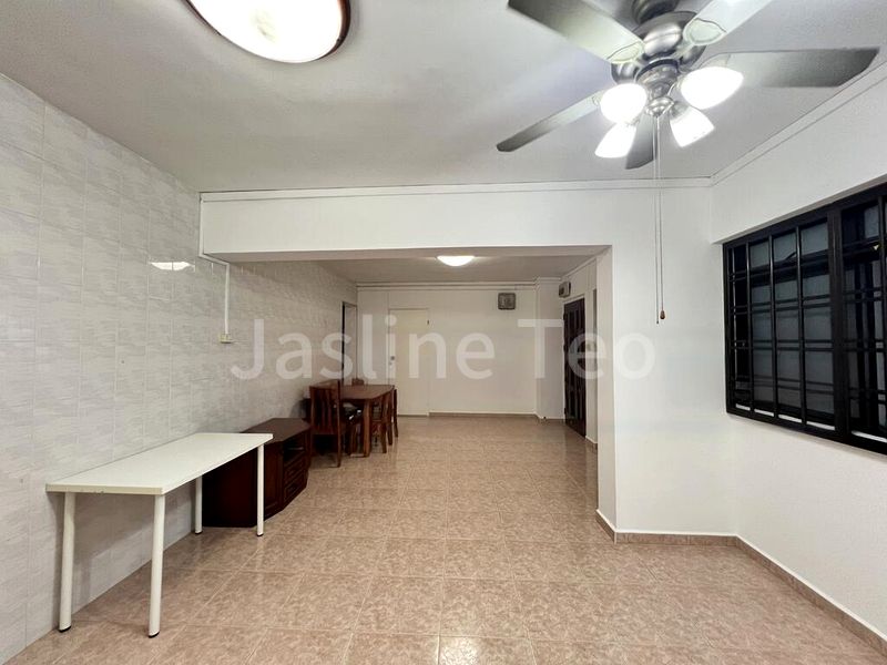 4 Room (4A) HDB for Rent in  227A Compassvale Drive - Image 3