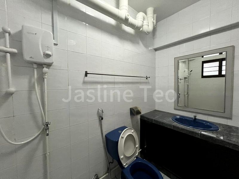4 Room (4A) HDB for Rent in  227A Compassvale Drive - Image 9