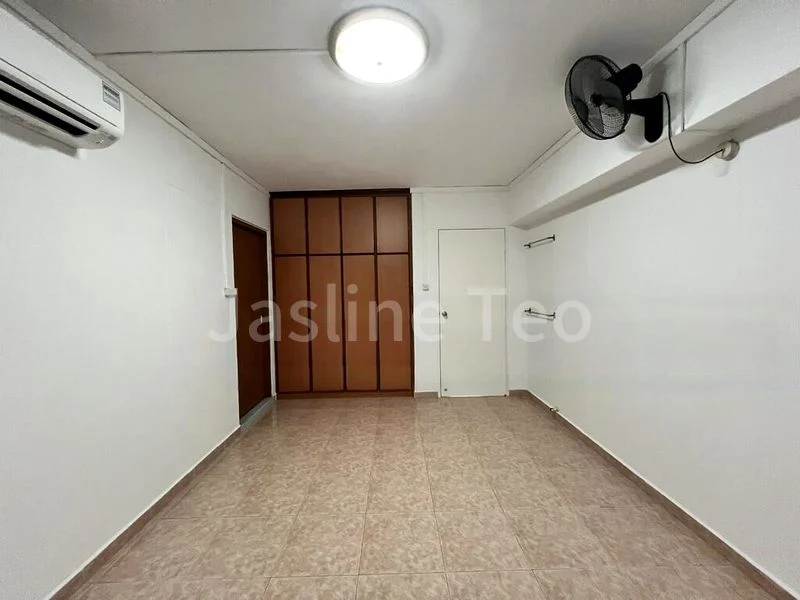 4 Room (4A) HDB for Rent in  227A Compassvale Drive - Image 8