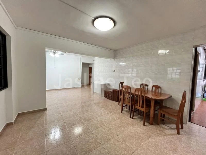 4 Room (4A) HDB for Rent in  227A Compassvale Drive - Image 2