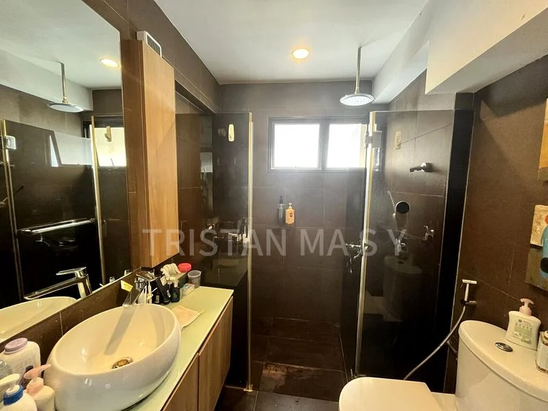 5 Room (5I) HDB for Sale in  634 Pasir Ris Drive 1 - Image 10
