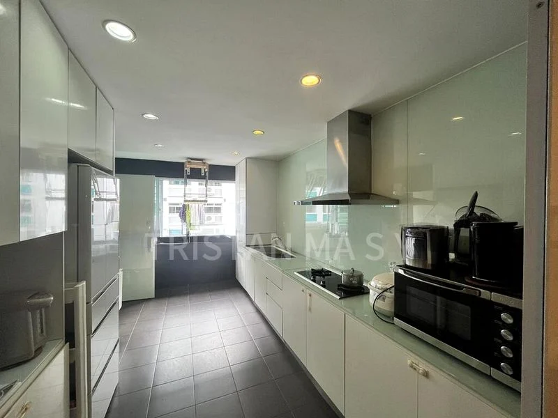 5 Room (5I) HDB for Sale in  634 Pasir Ris Drive 1 - Image 6