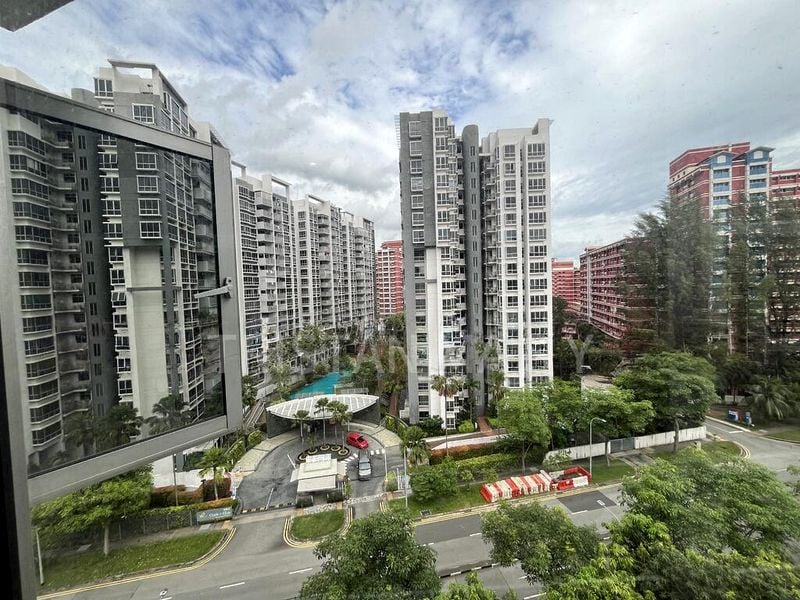 5 Room (5I) HDB for Sale in  634 Pasir Ris Drive 1 - Image 2
