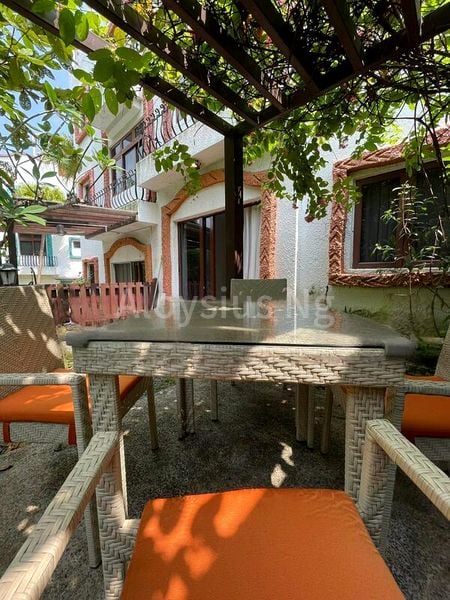 Room Terraced House (Landed) for Rent in  Kew Residencia - Image 11