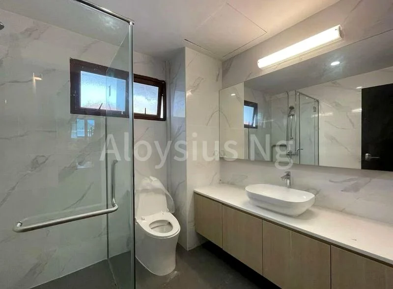 Room Terraced House (Landed) for Rent in  Kew Residencia - Image 5