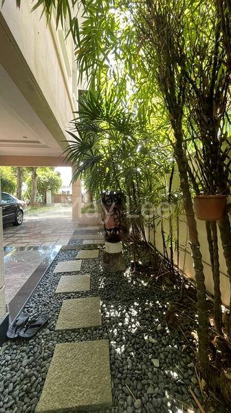 6+1 Bed Bungalow (Landed) for Sale in  East Coast Drive - Image 6