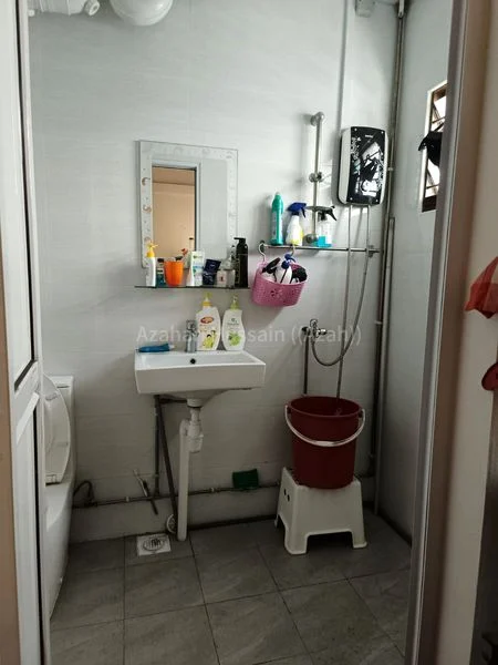 4 Room (4A) HDB for Sale in  109 Pasir Ris Street 11 - Image 5