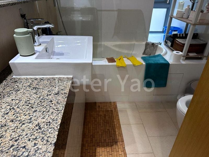 3 Bed Condo for Rent in Bleu @ East Coast - Image 5