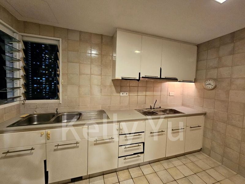 3 Bed Executive Condo for Rent in  The Dew - Image 3