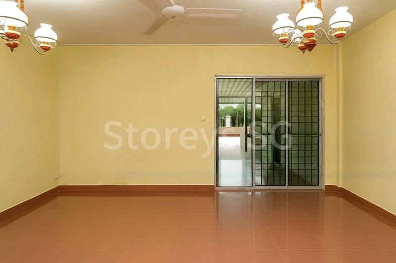 6 Bed Corner Terrace (Landed) for Sale in  Hougang Street 21 - Image 1