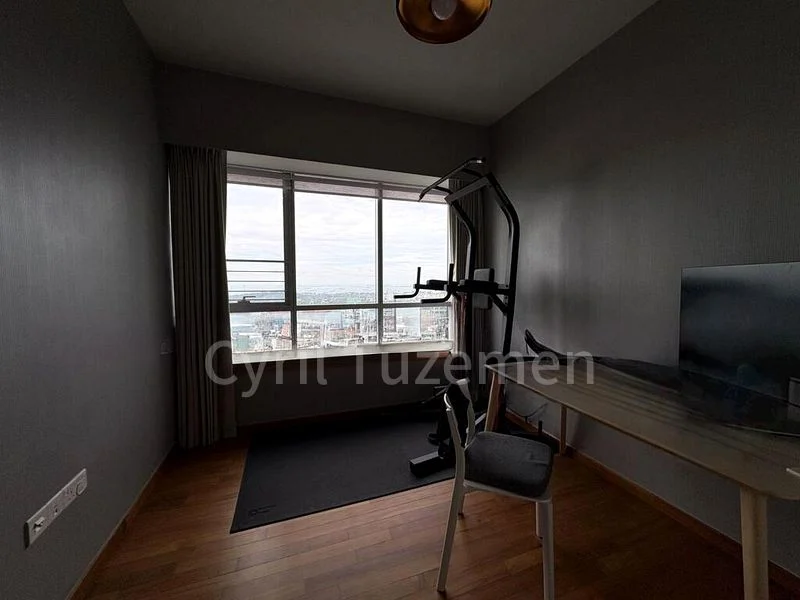 3 Bed Condo for Rent in  UIC Building - Image 6