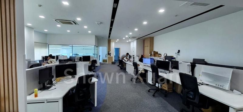 Light Industrial (B1) for Rent: 1 Bukit Batok Street 22 - Image 3