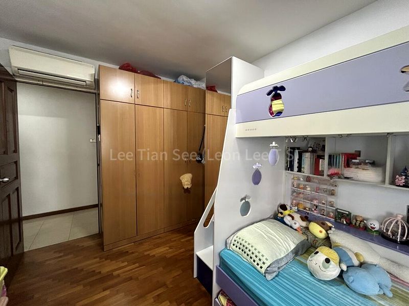 Premium HDB for Sale in  272A Jurong West Street 24 - Image 8