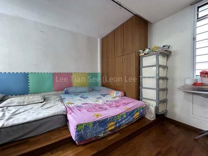 Premium HDB for Sale in  272A Jurong West Street 24 - Image 4