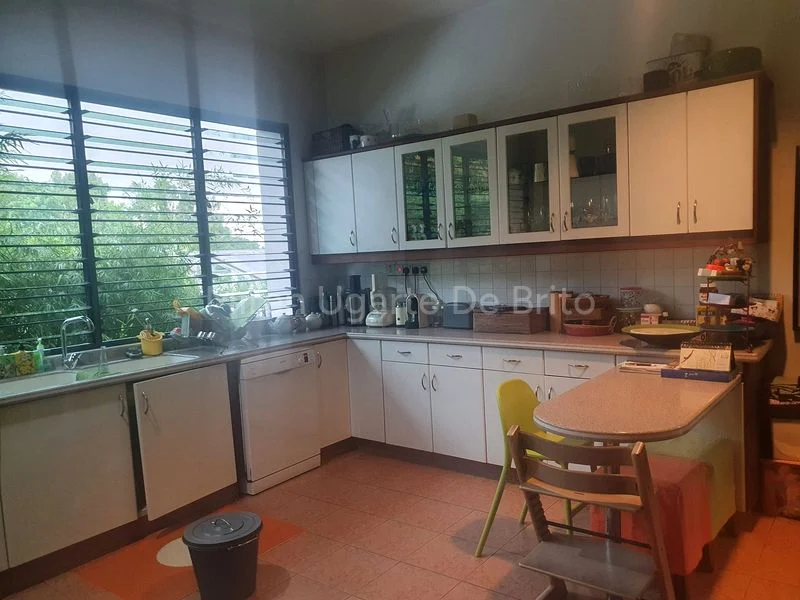 4 Bed Bungalow (Landed) for Rent in Kheam Hock Road - Image 7