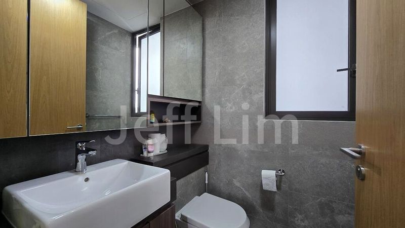 3 Bed Condo for Sale in Midwood - Image 7