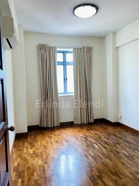 3 Bed Condo for Rent in  Mirage Tower - Image 4