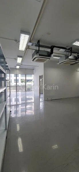 Light Industrial (B1) for Sale: The Elitist, 3,000 Sq Ft, Unit 5, 20-22 Queens Road - Image 1