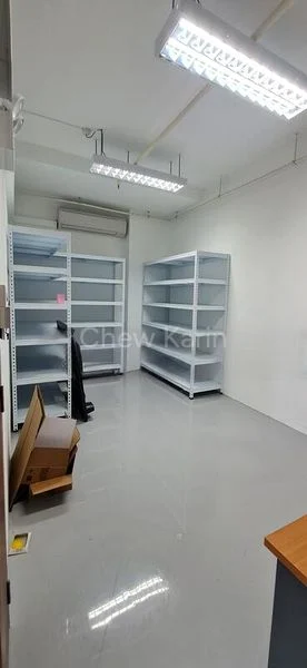 Light Industrial (B1) for Sale: The Elitist, 3,000 Sq Ft, Unit 5, 20-22 Queens Road - Image 5