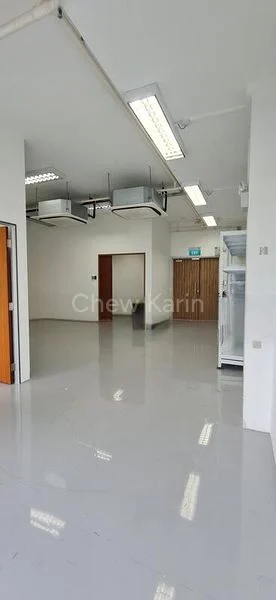 Light Industrial (B1) for Sale: The Elitist, 3,000 Sq Ft, Unit 5, 20-22 Queens Road - Image 7