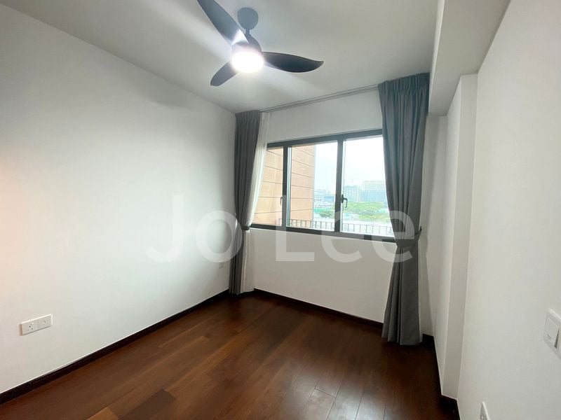 1 Bed Apartment (Condo) for Sale in  Normanton Park - Image 4