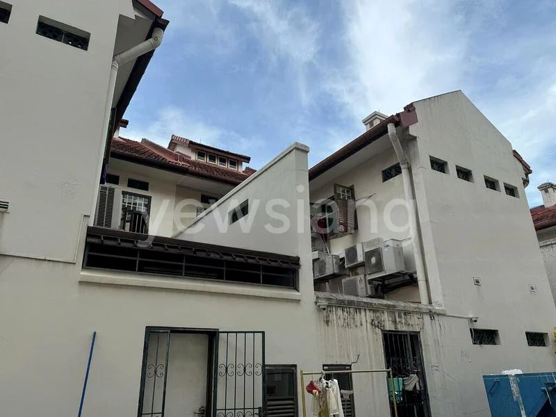 Shop / Shophouse for Sale: 3 Adjoining Shophouses on Syed Alwi Road - Image 2