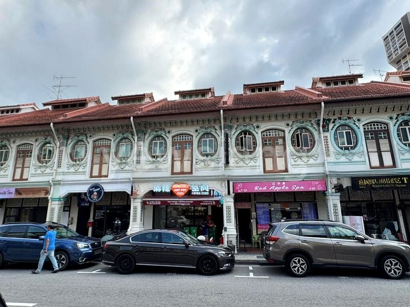 Shop / Shophouse for Sale: 3 Adjoining Shophouses on Syed Alwi Road - Image 3