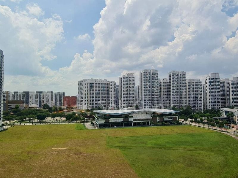 3 Bed Executive Condo for Sale in  The Topiary - Image 3