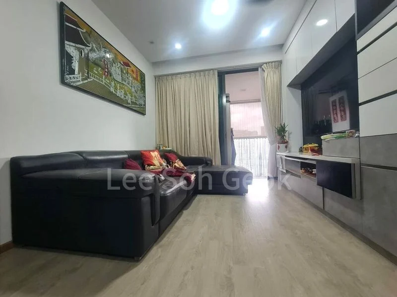 3 Bed Executive Condo for Sale in  The Topiary - Image 1