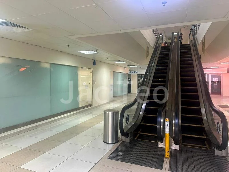 Shop / Shophouse for Rent: Balestier Plaza - Image 3