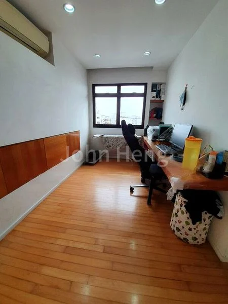 5 Room (5I) HDB for Rent in  304A Anchorvale Link - Image 2