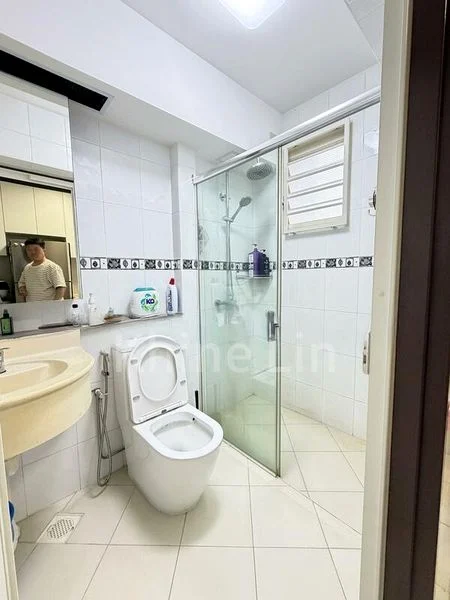 Common Room (HDB) for Rent in  466B Sembawang Drive - Image 5