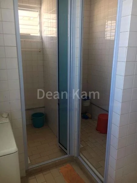 3 Room (3I) HDB for Rent in  645 Hougang Avenue 8 - Image 9